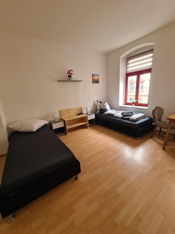 Flex Aparts - 2-Raum Wohnung In Zwickau Mit Balkon Dış mekan fotoğraf