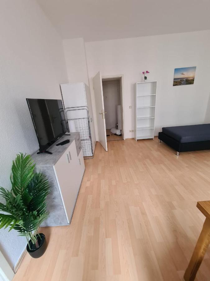 Flex Aparts - 2-Raum Wohnung In Zwickau Mit Balkon Dış mekan fotoğraf